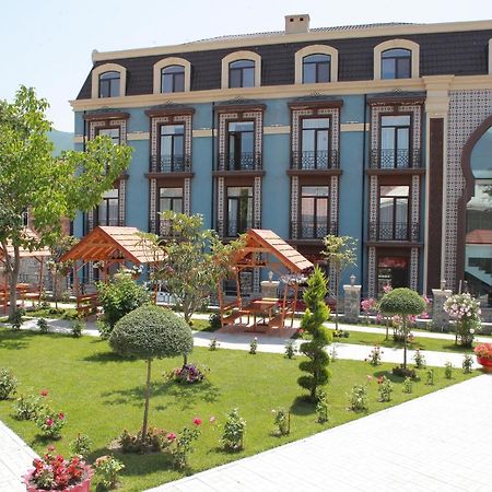 Macara Sheki City Hotel Exterior photo