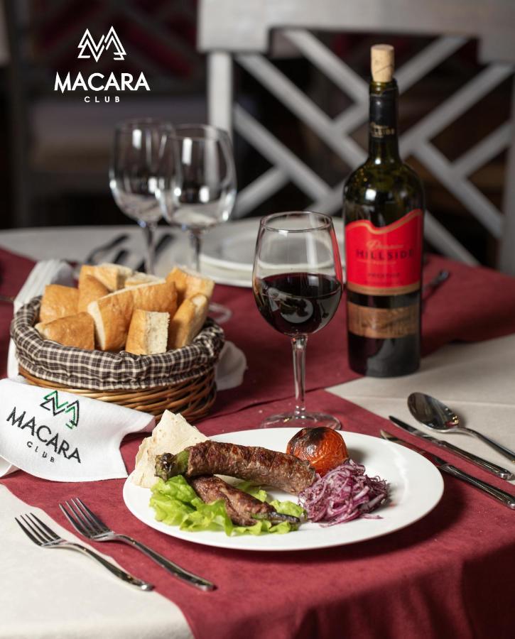 Macara Sheki City Hotel Exterior photo