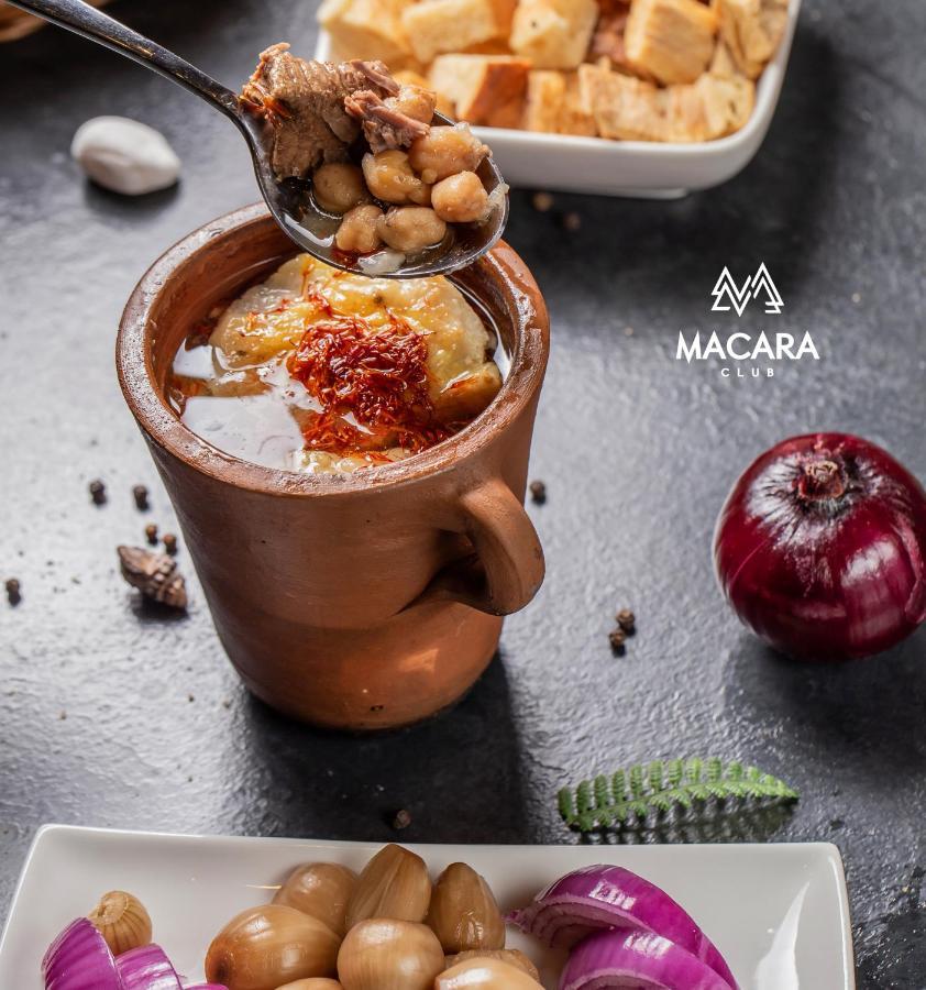 Macara Sheki City Hotel Exterior photo